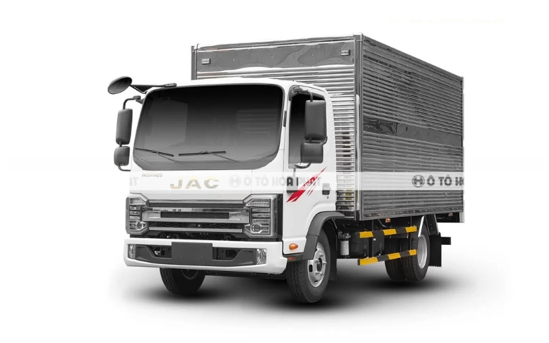 JAC N200S và N250S E5A có động cơ mạnh mẽ, đi kèm hộp số LC 5 số tiến và 1 số lùi