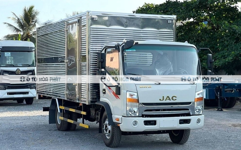 Xe tải JAC N500 E5A trang bị khối động cơ DEV từ Đức