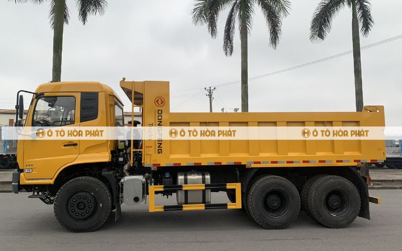 Xe ben Dongfeng sở hữu sức kéo nổi bật