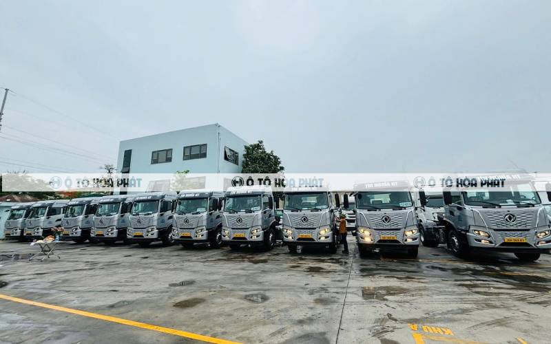 Xe đầu kéo có loại 1 cầu và 2 cầu