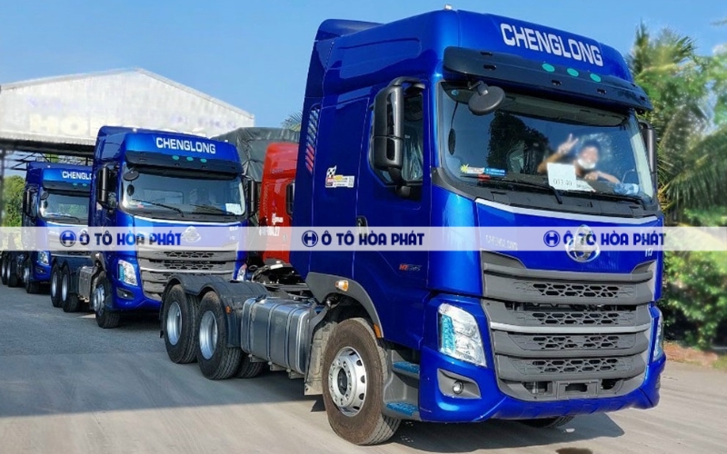 Xe sở hữu kích thước lớn cùng khả năng kéo tải ấn tượng lên đến 39.3 tấn