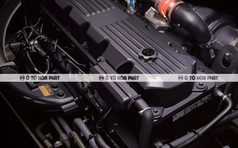 Động cơ thế hệ mới Yuchai YC6MK385-50 với công suất cực đại 385 HP