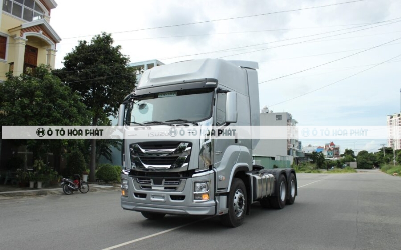 Giá xe đầu kéo Isuzu Giga 420HP 2 cầu chỉ 1.695.000.000 VNĐ