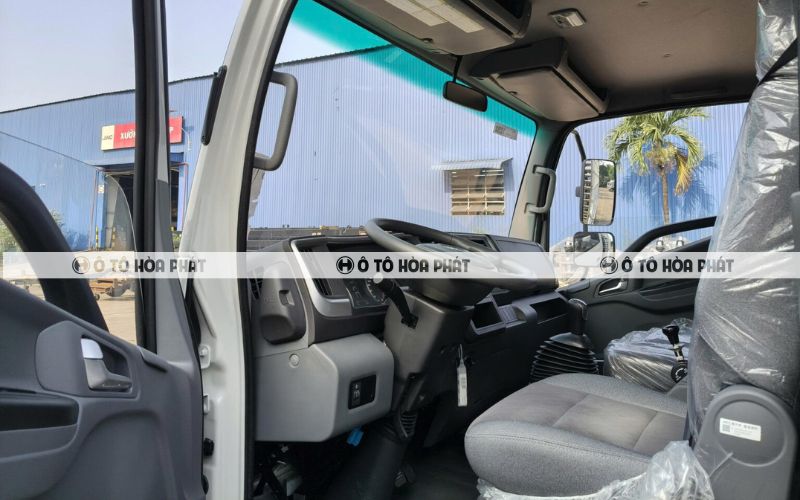Ghế ngồi bọc nỉ cao cấp tự điều chỉnh