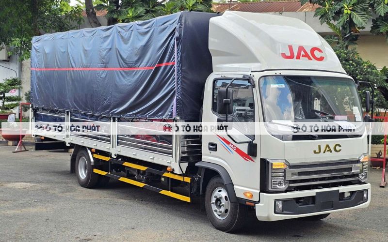 Hệ thống phanh hơi lốc-kê đảm bảo lực hãm mạnh mẽ, an toàn tuyệt đối