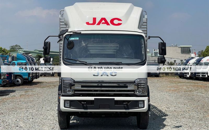 Toàn bộ cabin được sơn tĩnh điện nhúng ED cao cấp
