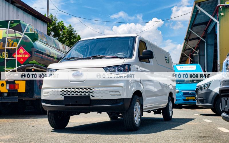 Xe tải van điện Karry E5 đón đầu xu hướng vận tải xanh